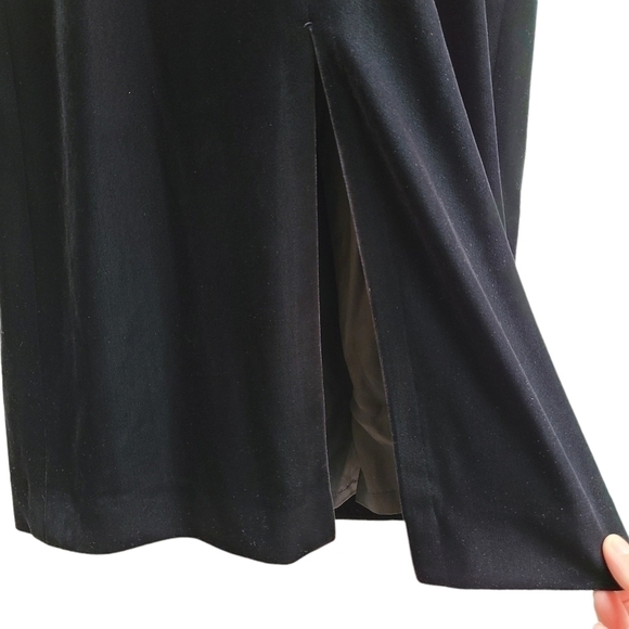 Long Black Velvet  Formal Dress with 3D Floral Embroidery, Size Small - Picture 5 of 10